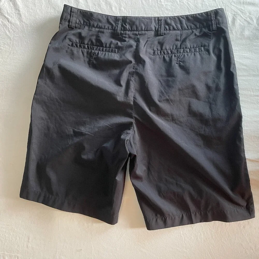 Cutter & Buck Men’s Black Shorts – Size 34 | 10” Inseam, Stretch, Like New - Picture 3 of 5